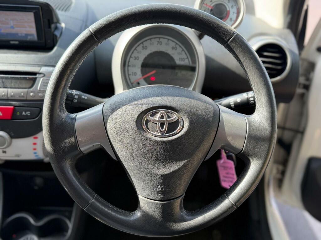 Toyota Aygo 1.0L 1.0 Vvt-i Ice Euro 5 Silver #15