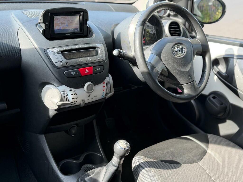 Toyota Aygo 1.0L 1.0 Vvt-i Ice Euro 5 Silver #7