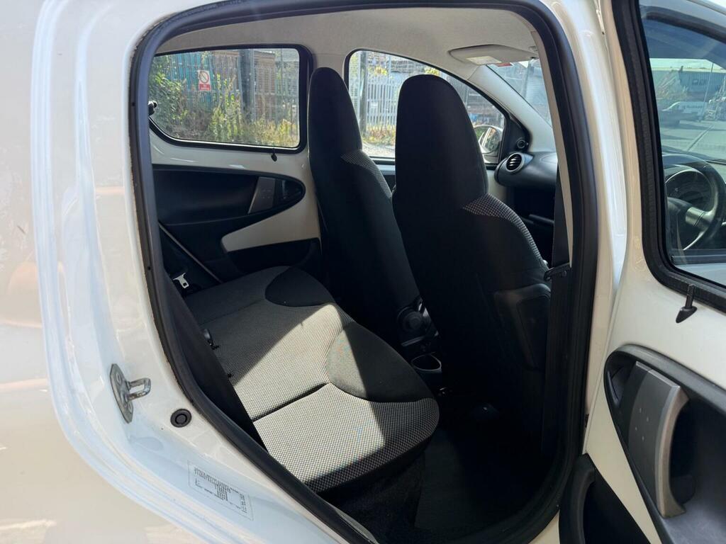Toyota Aygo 1.0L 1.0 Vvt-i Ice Euro 5 Silver #16