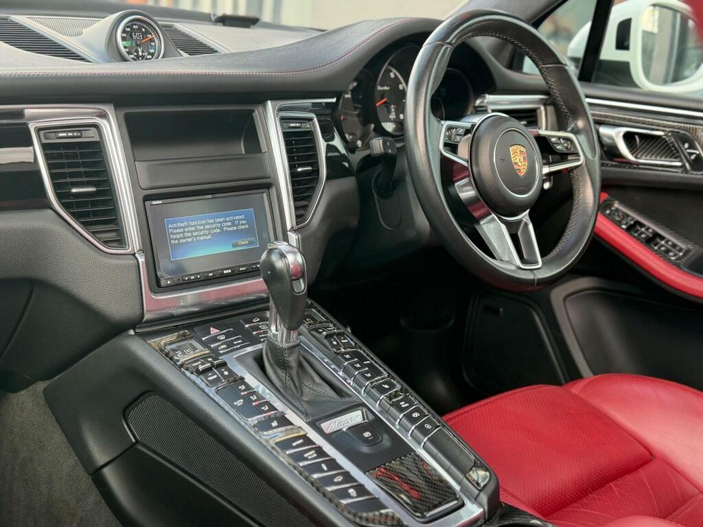 Porsche Macan 3.6T V6 Turbo Pdk 4Wd Euro 6 Ss White #3