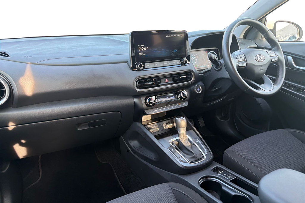 Hyundai Kona 1.6 H Gdi Premium Suv Hybrid Dct AD72FAK White #2