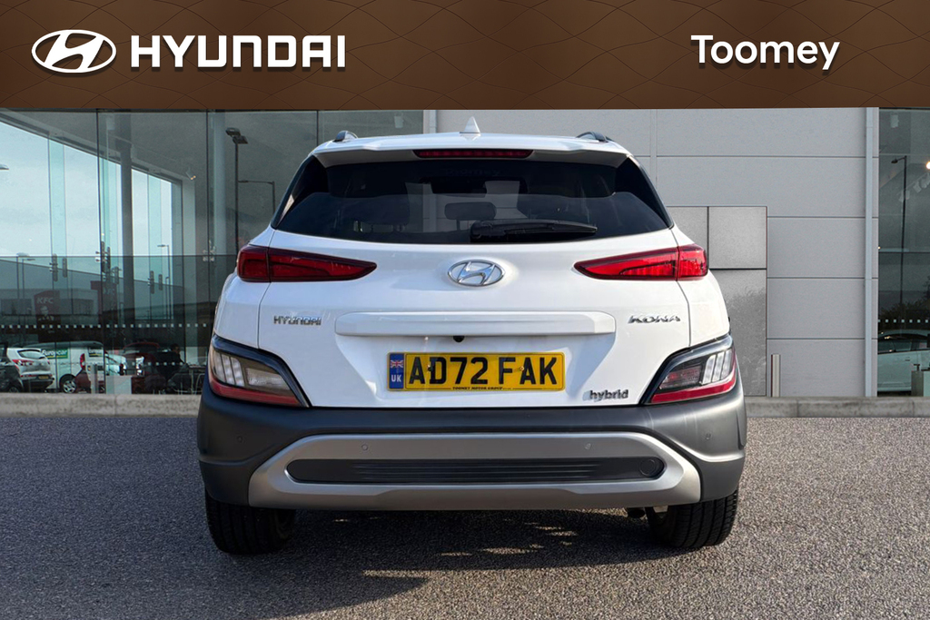 Hyundai Kona 1.6 H Gdi Premium Suv Hybrid Dct AD72FAK White #6