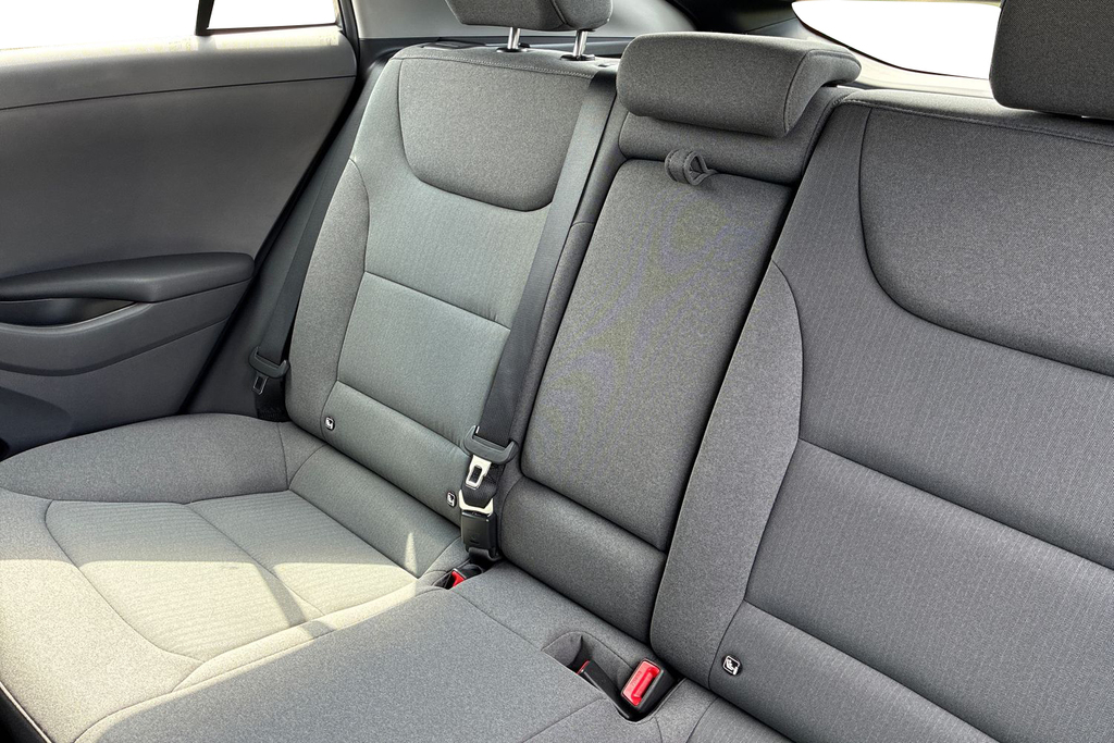 Hyundai Ioniq Premium Blue #9