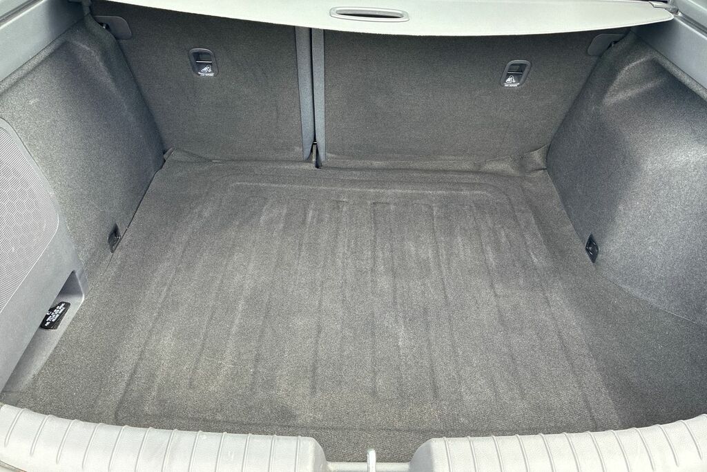 Hyundai Ioniq Premium Blue #8