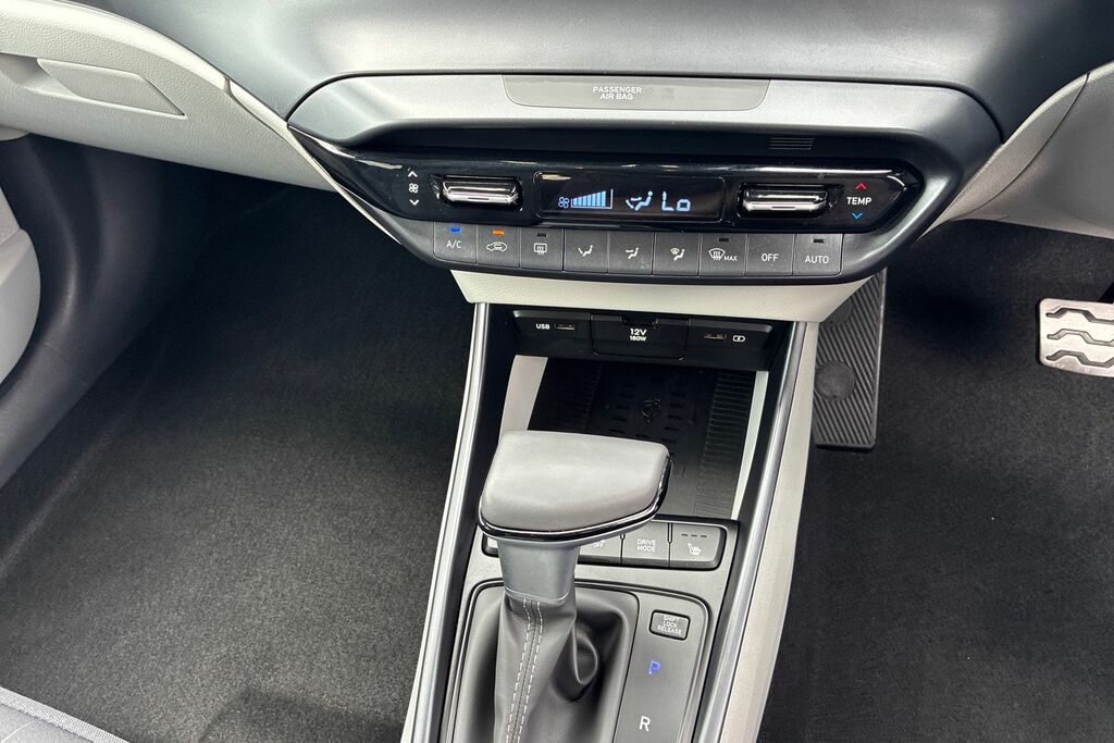Hyundai Bayon 1.0 Tgdi Ultimate Dct White #18