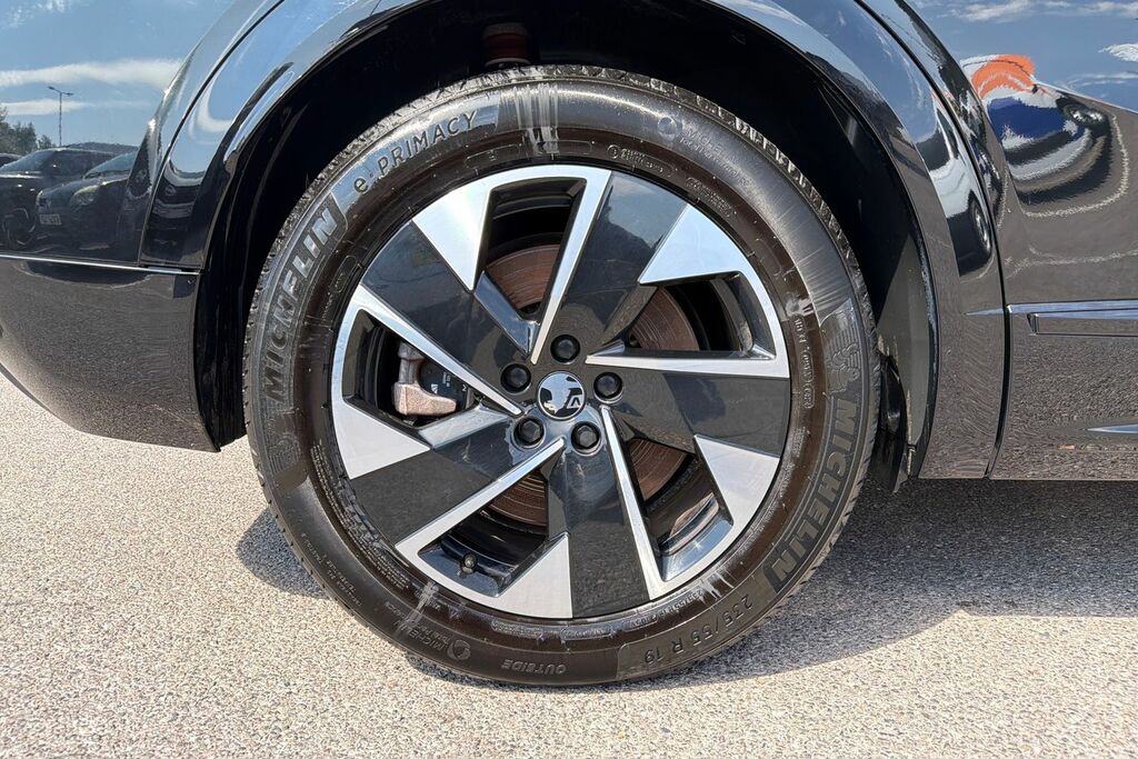 Vauxhall Grandland 73Kwh Gs Suv 213 Ps Black #5