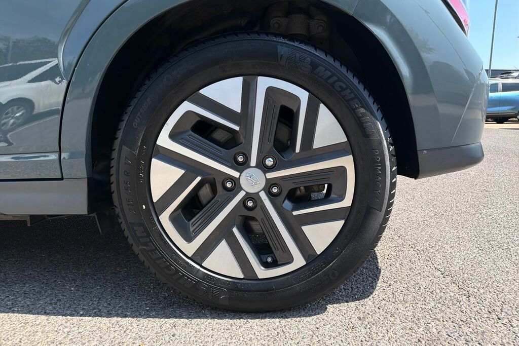 Hyundai Kona 39Kwh Se Connect Suv 10.5Kw Cha Green #5