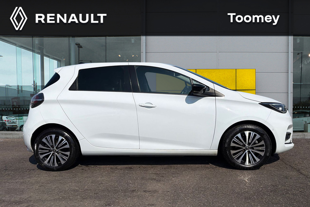 Renault Zoe R135 Ev50 52Kwh Techno Hatchback White #4