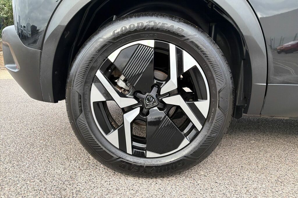 Peugeot 2008 1.2 Puretech Allure Suv Eat Euro 6 Ss Black #5