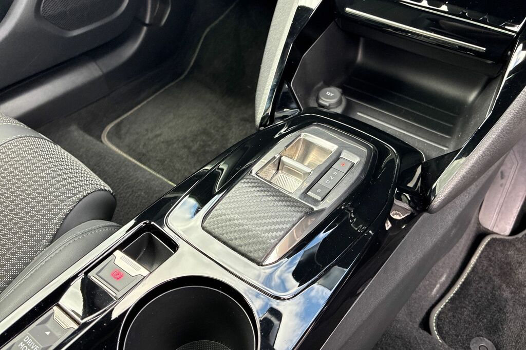 Peugeot e-2008 100Kw Gt 50Kwh 2022 #19
