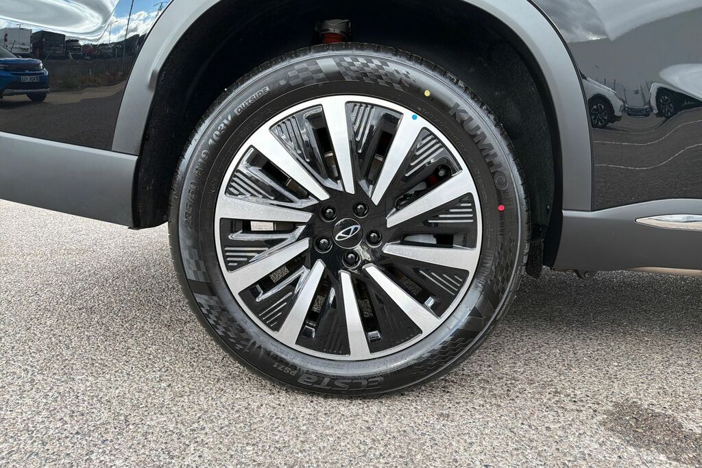 Chery Tiggo 8 1.5T 18.4Kwh Aspire Suv Plug In Hybrid Black #5