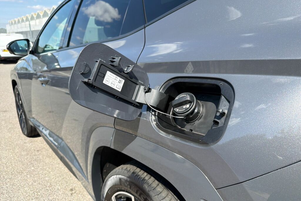 Hyundai Tucson 1.6T Hybrid Ultimate Blue #23