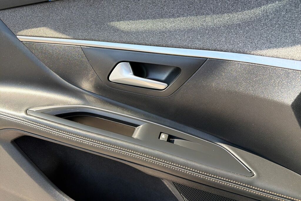 Peugeot 5008 1.5L Gt Line Black #16