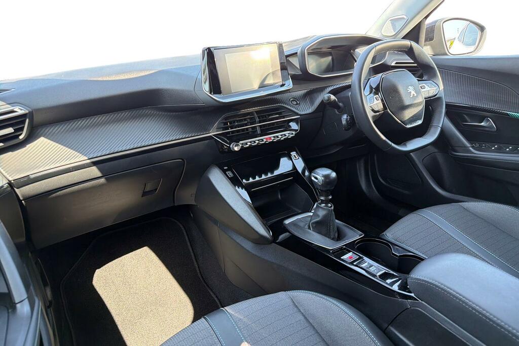 Peugeot 2008 1.2 Puretech Allure Premium Suv EN22MKD Black #2