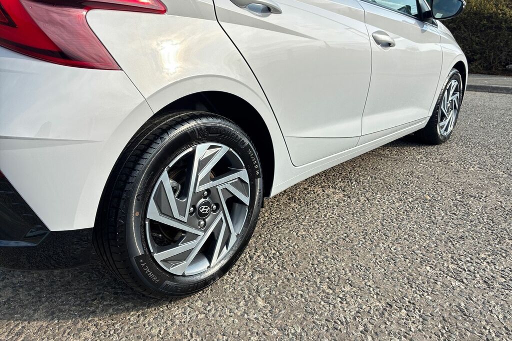 Hyundai I20 1.0 Tgdi Advance, Don039t Miss This Hyundai App White #13