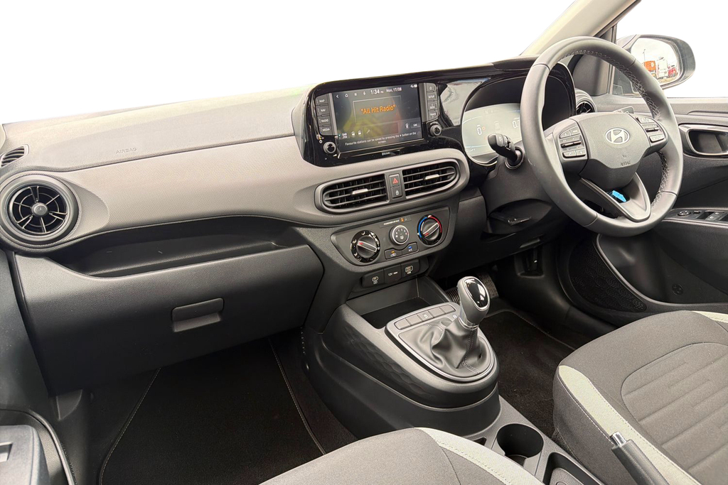 Hyundai I10 1.0 Advance Hatchback Euro 6 Ss LF75CZC Black #2