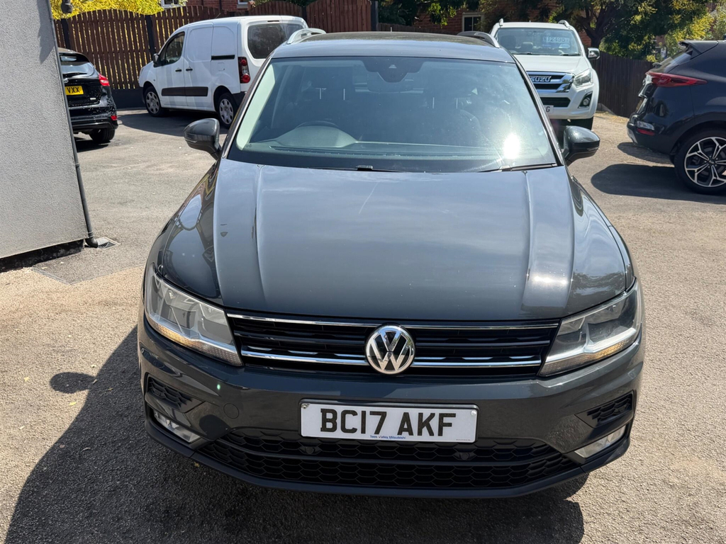 Volkswagen Tiguan 2.0 Tdi Bluemotion Tech Se Navigation Euro 6 Ss #4