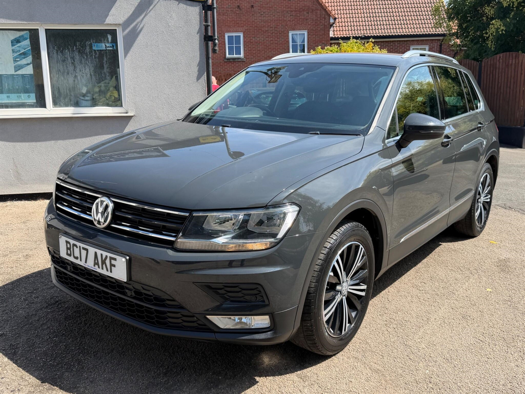 Volkswagen Tiguan 2.0 Tdi Bluemotion Tech Se Navigation Euro 6 Ss #6