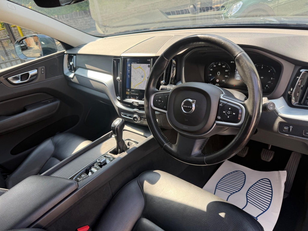 Volvo XC60 2.0 D4 Momentum Awd Euro 6 Ss Blue #3