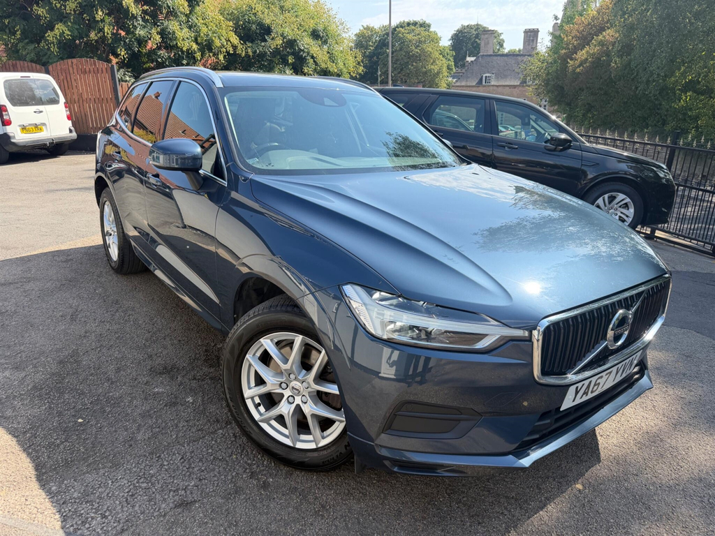 Volvo XC60 2.0 D4 Momentum Awd Euro 6 Ss Blue