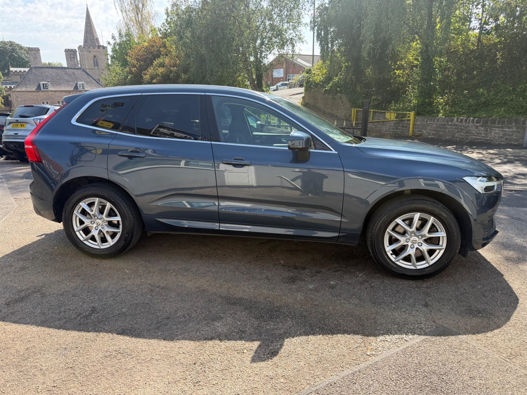 Volvo XC60 2.0 D4 Momentum Awd Euro 6 Ss Blue #2