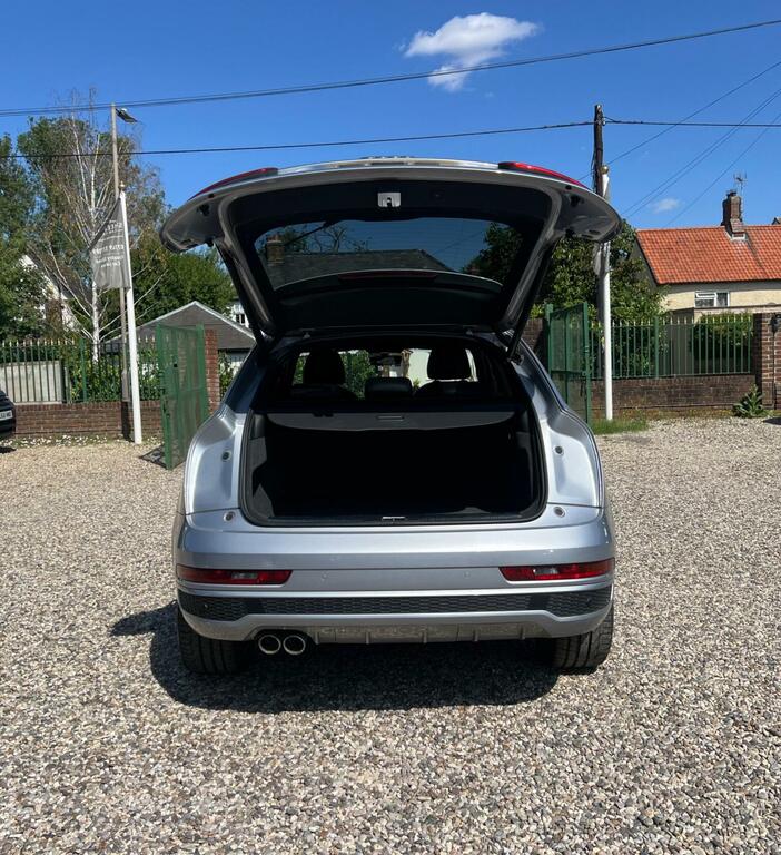Audi Q3 S Line 2.0 Tdi Quattro 150 Ps S Tronic Grey #11