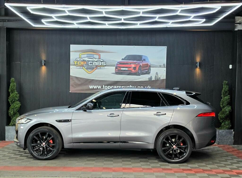 Jaguar F-Pace 2.0 D180 Chequered Flag Grey #3