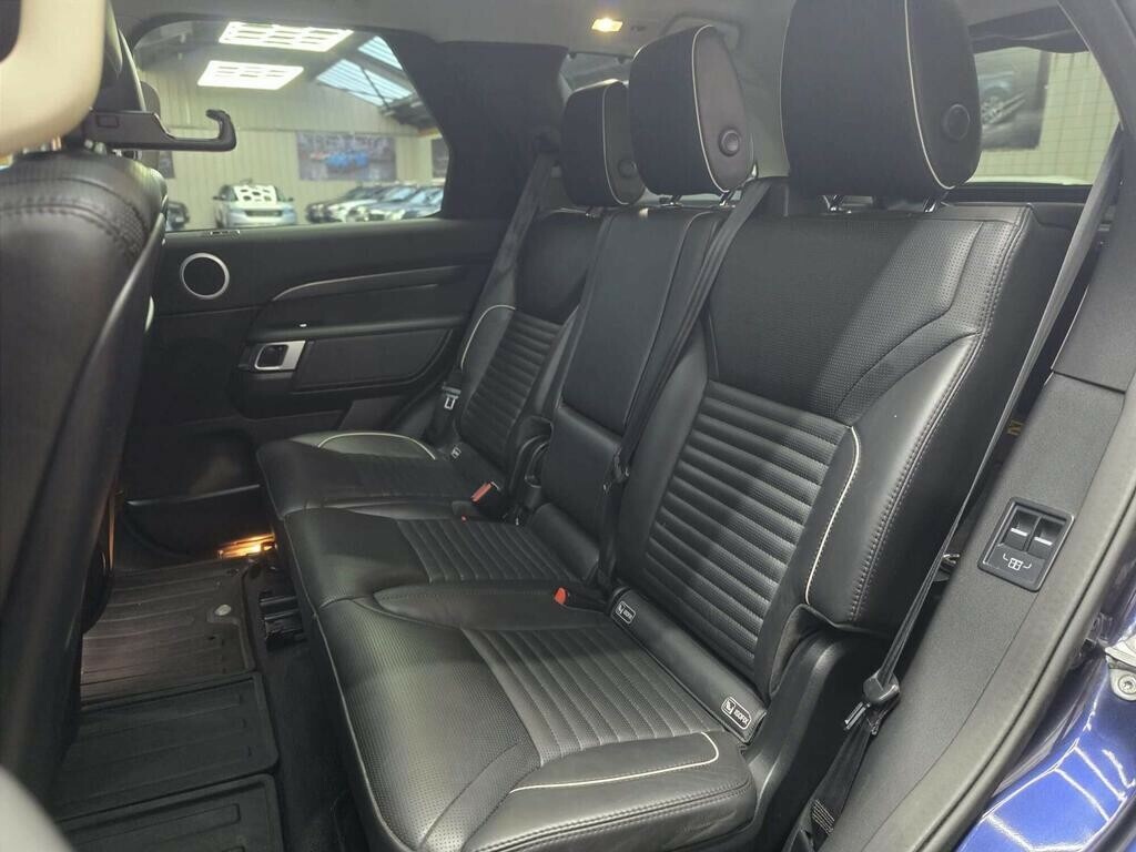 Land Rover Discovery Sdv6 Commercial Hse Black #9
