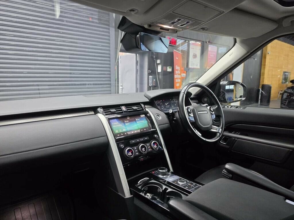 Land Rover Discovery Sdv6 Commercial Hse Black #11
