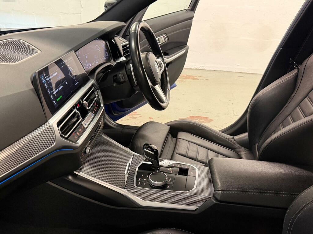 BMW 3 Series 2.0 320D M Sport Touring Xdrive Euro 6 Ss Blue #5