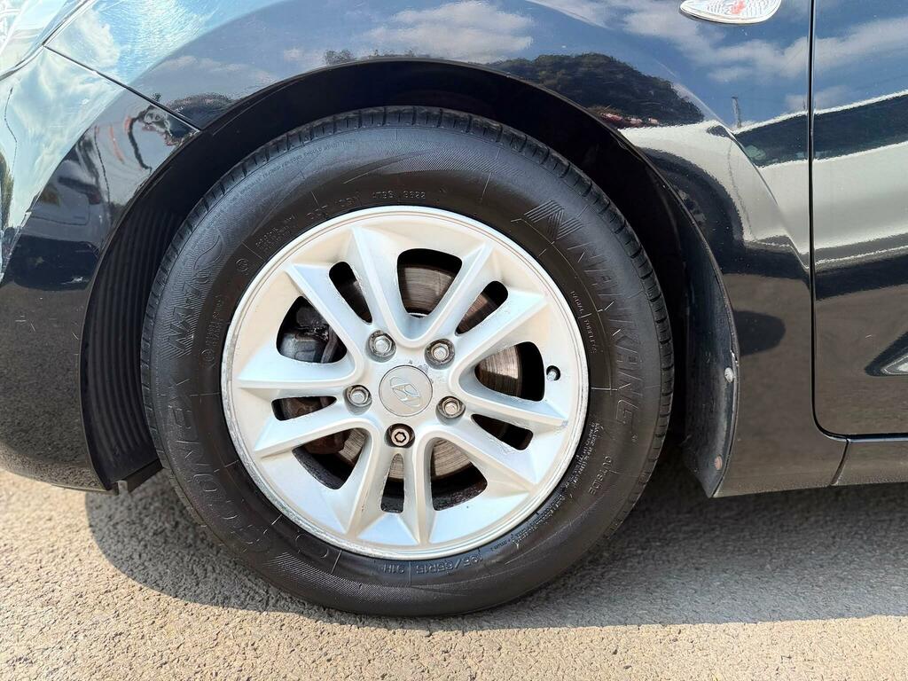 Hyundai I30 Estate 1.6 Crdi Blue Drive Style Nav Tourer Euro 5 Black #19