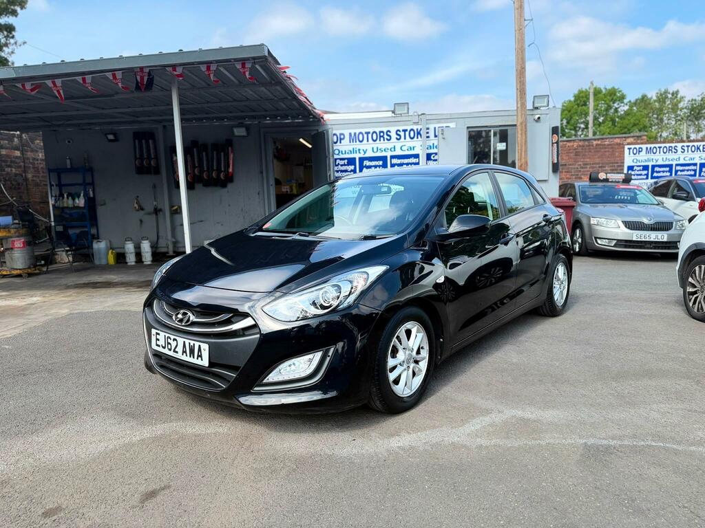 Hyundai I30 1.6 Crdi Active Euro 5 Black #3