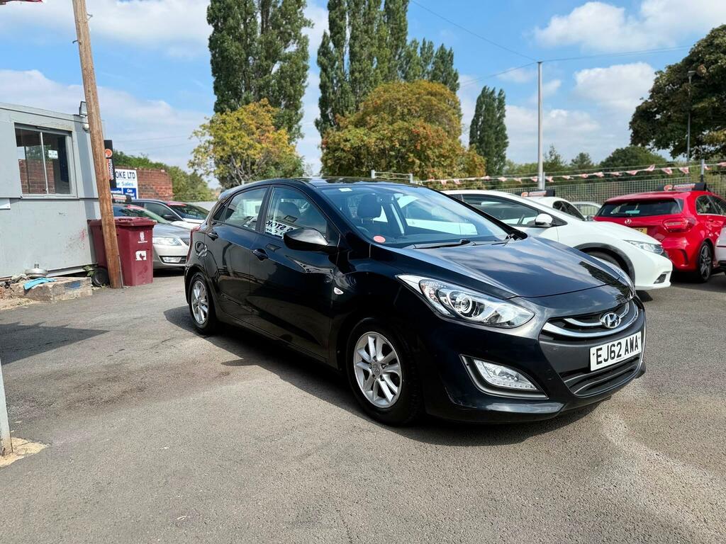 Hyundai I30 1.6 Crdi Active Euro 5 Black