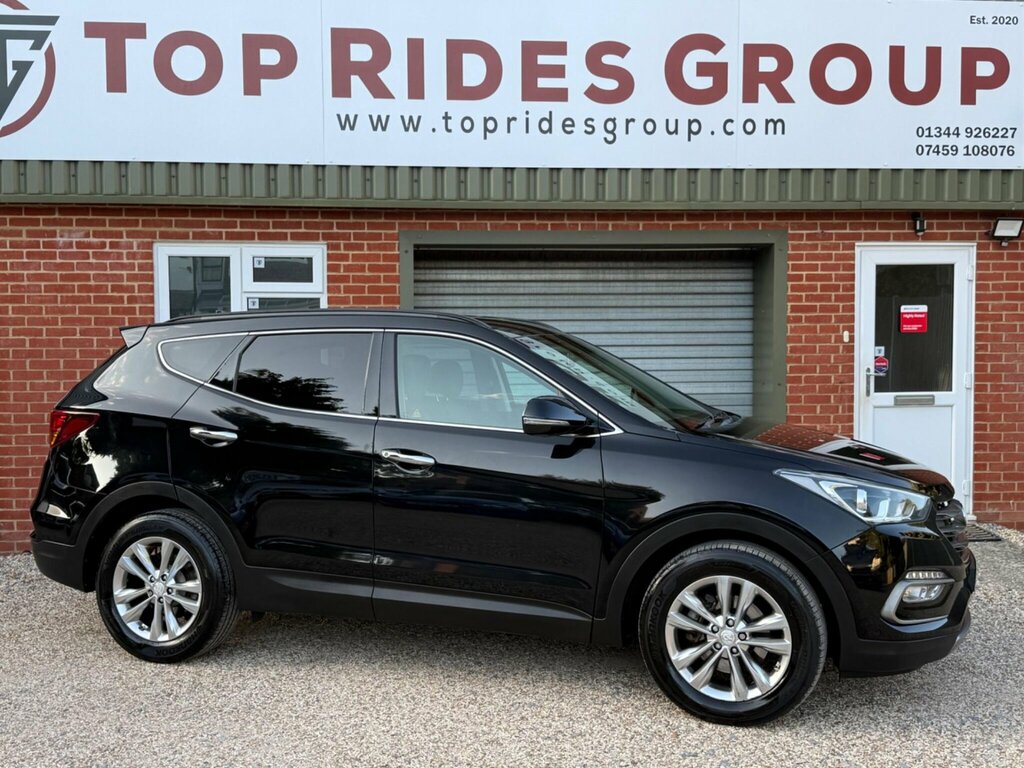 Hyundai Santa Fe 2.2 Crdi Blue Drive Premium 4Wd Euro 6 Ss Black