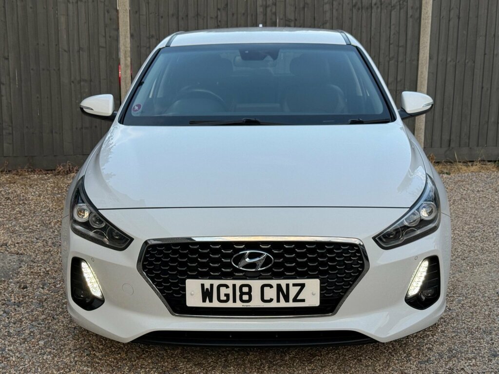 Hyundai I30 1.6 Crdi Blue Drive Premium Dct Euro 6 Ss White #3