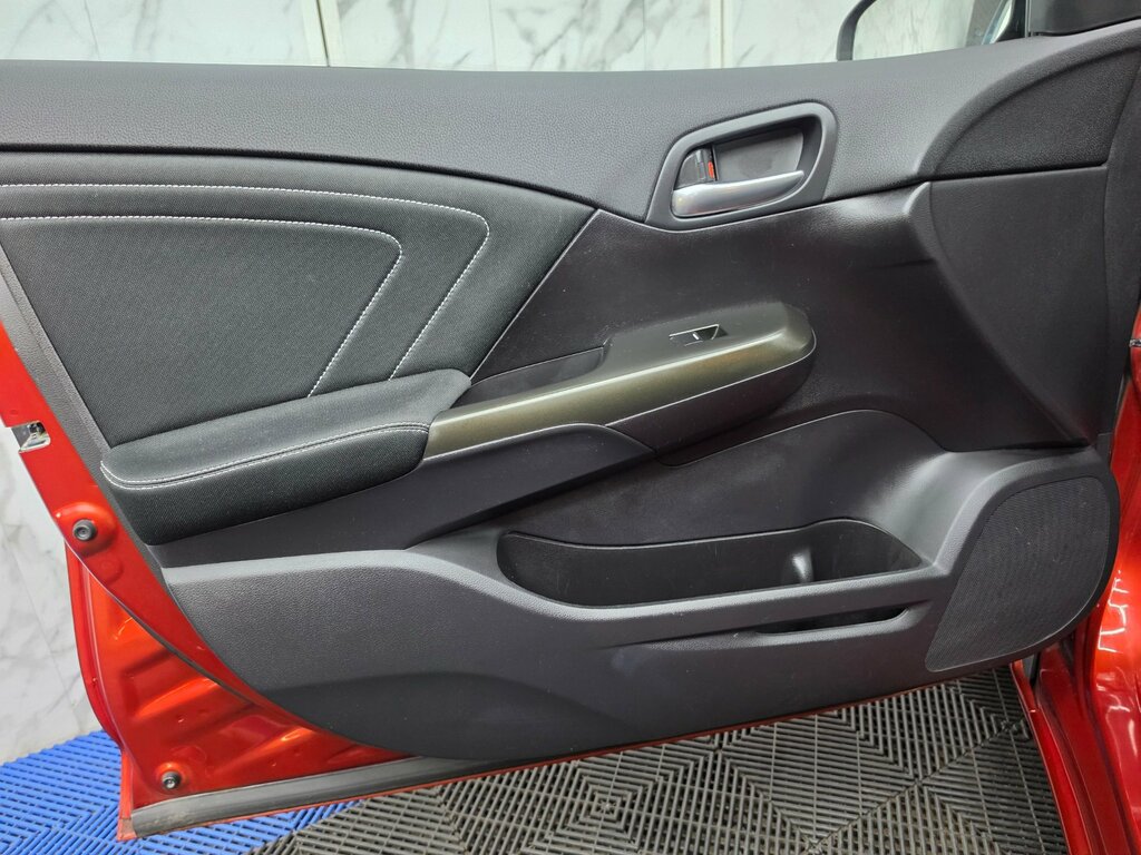 Honda Civic 1.4 I-vtec Sport 5-Door White #16
