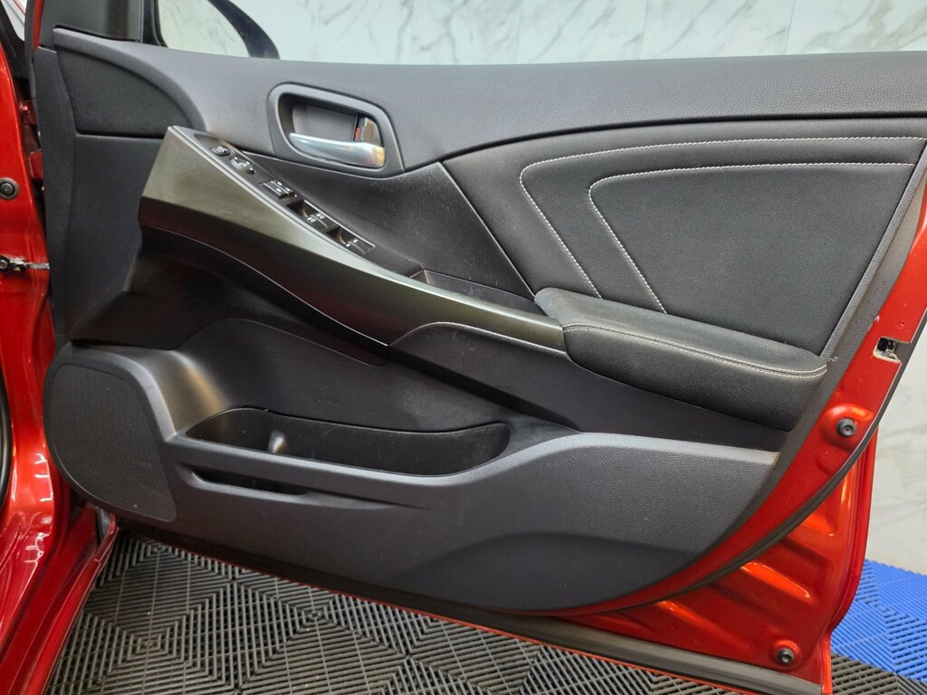 Honda Civic 1.4 I-vtec Sport 5-Door White #15