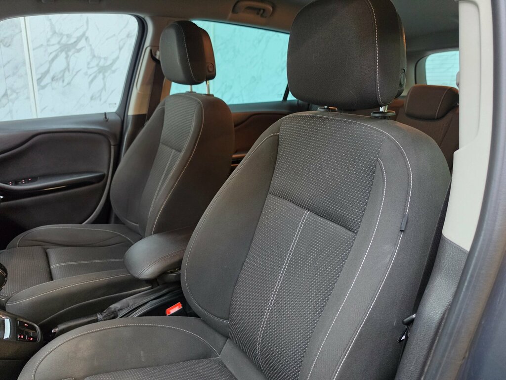 Vauxhall Zafira Tourer Design Black #13
