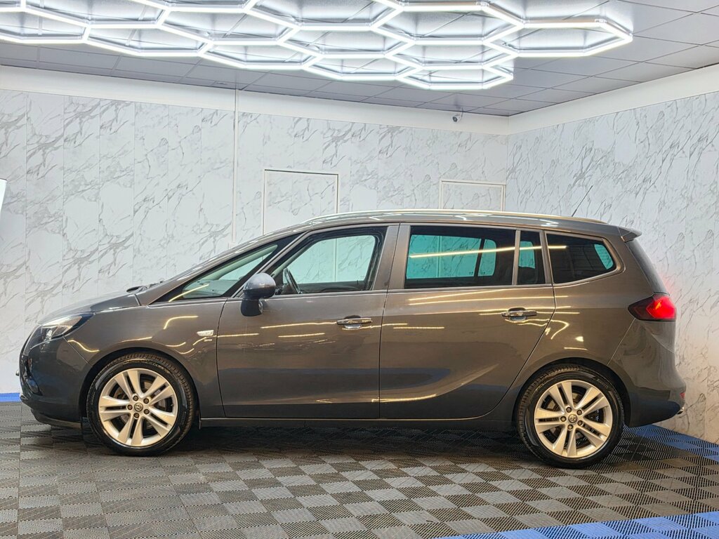 Vauxhall Zafira Tourer Design Black #8