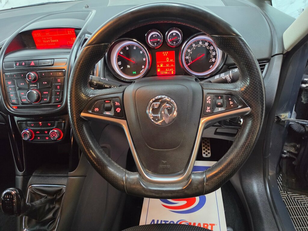 Vauxhall Zafira Tourer Design Black #9
