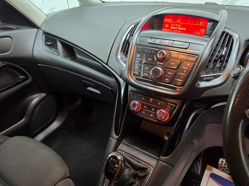 Vauxhall Zafira Tourer Design Black #15
