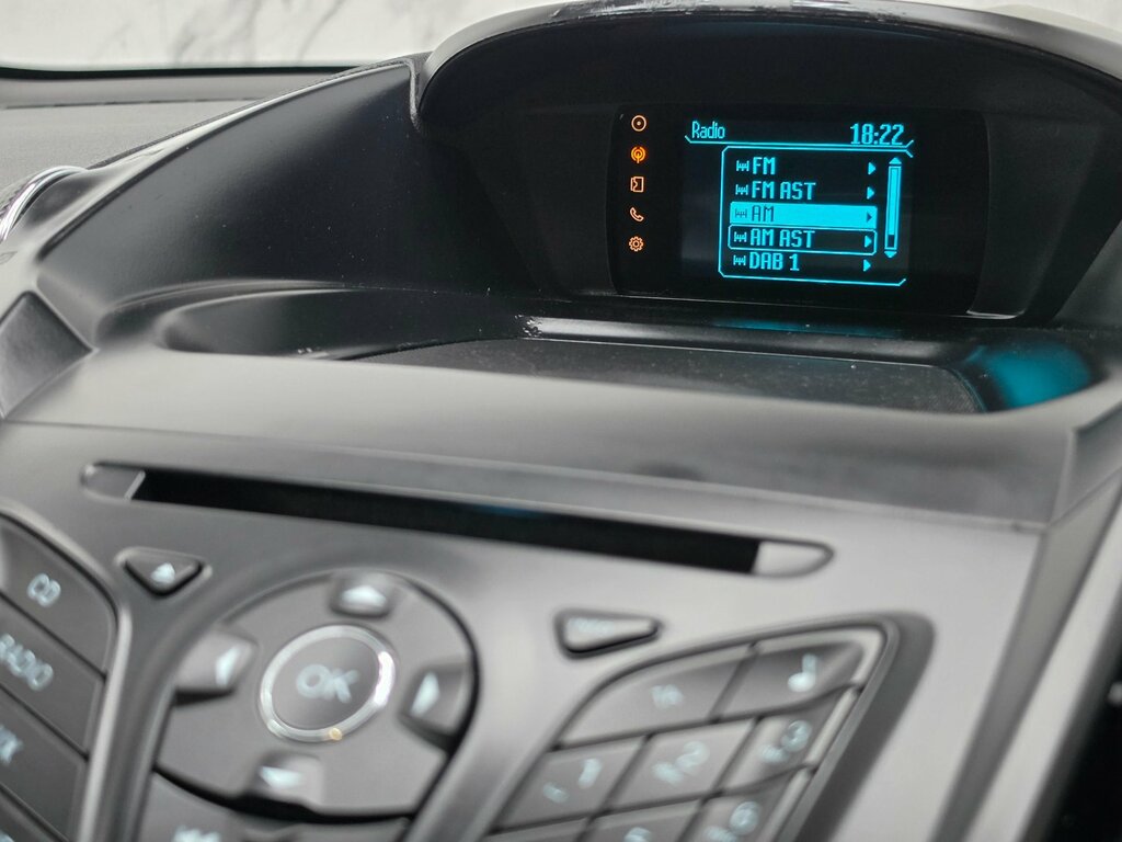 Ford Kuga 2.0 Tdci Titanium Suv 2Wd Euro 6 Black #16
