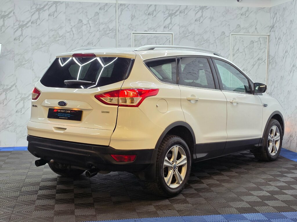 Ford Kuga 2.0 Tdci Titanium Suv 2Wd Euro 6 Black #7