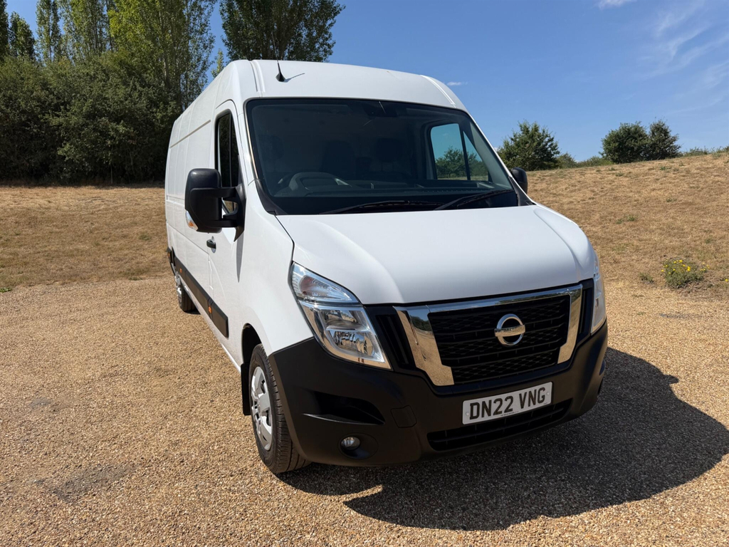 Nissan InterStar 2.3 Dci 35 Tekna Fwd L3 H2 Euro 6 White