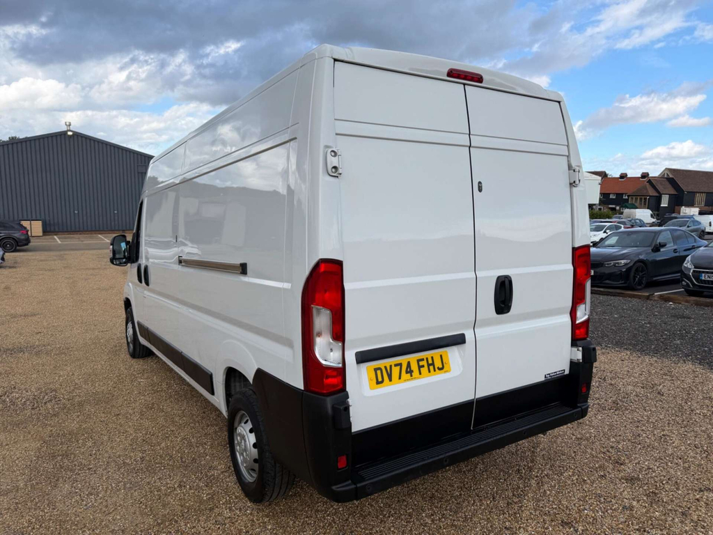 Vauxhall Movano 3500 Biturbo Prime Fwd L3 H2 Euro 6 Ss DV24FHJ White #5
