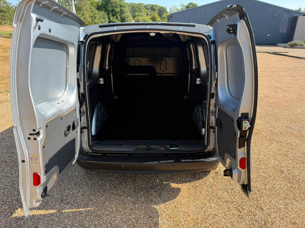 Nissan NV250 Panel Van 1.5 Dci Visia 202170 White #13