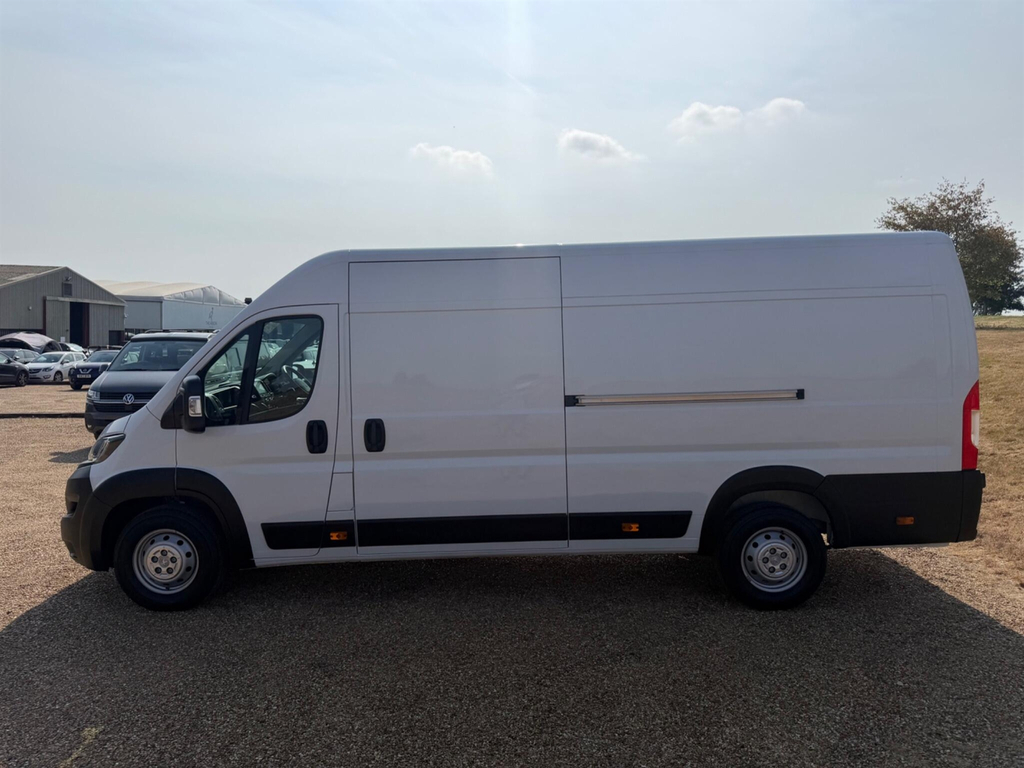 Peugeot Boxer 2.2 Bluehdi 435 Professional Premium L4 High Roo #4
