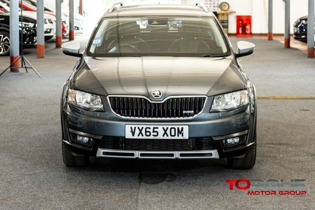 Skoda Octavia 2.0 Tdi Scout Estate Dsg 4Wd Euro 6 S VX65XOM Grey #2