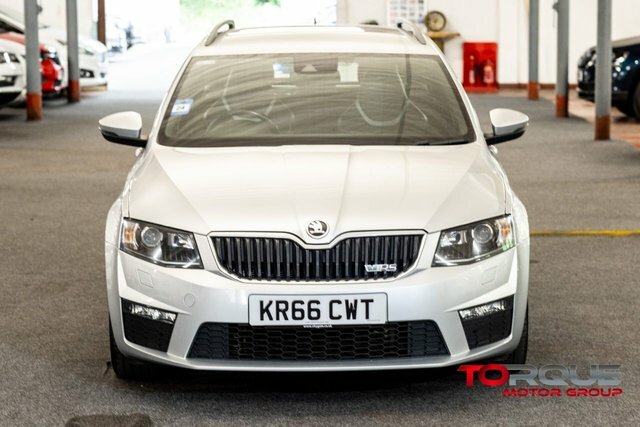Skoda Octavia 2.0 Tdi Vrs Estate Euro 6 Ss KR66CWT Silver #4