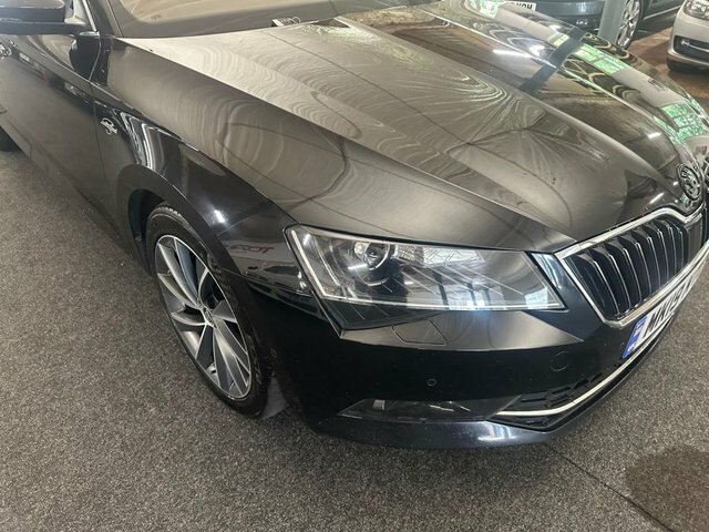 Skoda Superb 2.0 Tdi Laurin Klement Hatchback Dsg Black #4